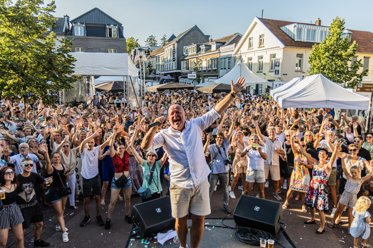 Gulpener Bierfeesten op de Markt in Gulpen